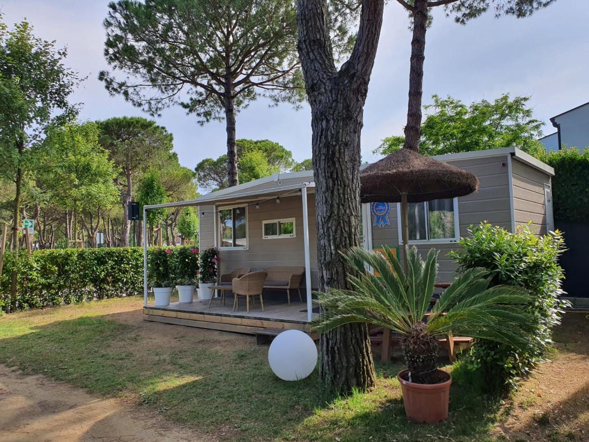 Luxury Caravan At Union Lido Cavallino-Treporti Exteriör bild
