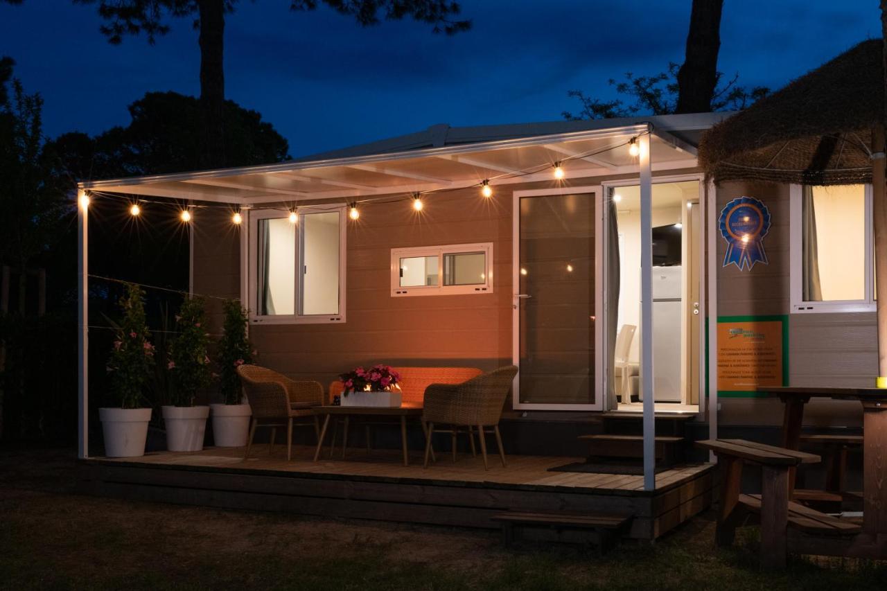 Luxury Caravan At Union Lido Cavallino-Treporti Exteriör bild